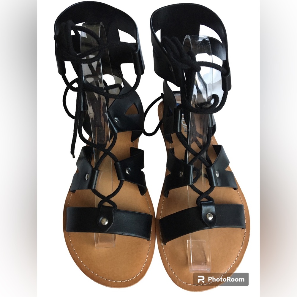 5/$20 2/$15 Soda Gladiator Sandals NWT